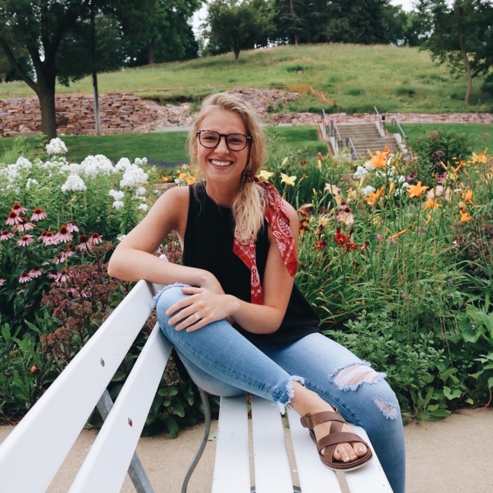 Meet your Posher, Allison